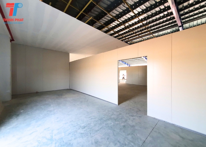 ứng dụng của tấm panel làm nhà xưởng