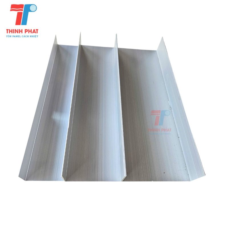 thanh-u-nhom-100-2