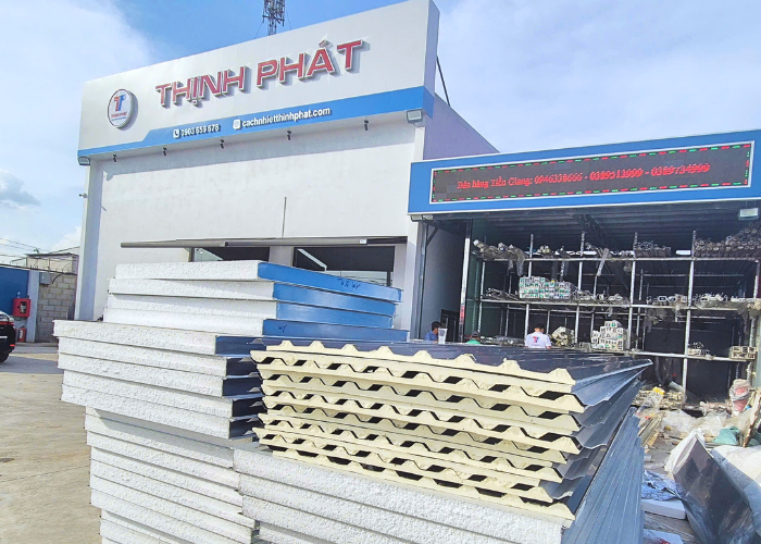 tôn mát 3 lớp 10