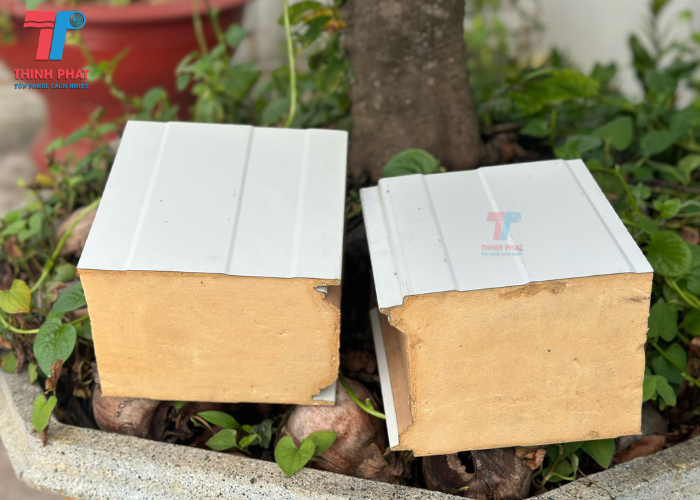 trần panel PU 3